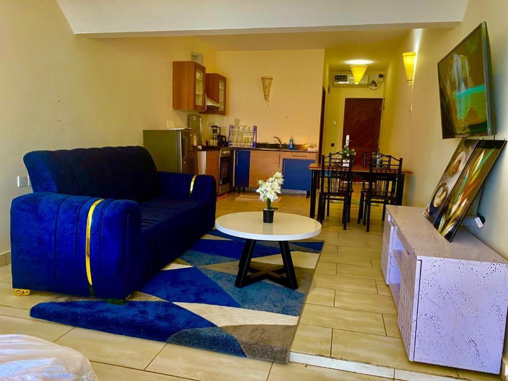 Beachfront Bliss Villa Diani Beach Exterior photo